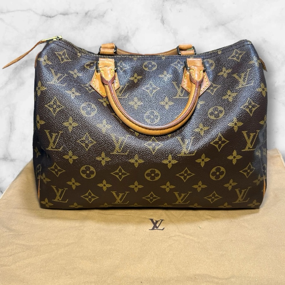 Authentic Louis Vuitton Vintage Monogram Speedy 30 - Picture 5 of 13